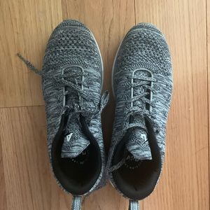 Lululon/APL Men’s shoes